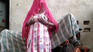 Desi Indian wife tighten one's belt best digs dor sex
