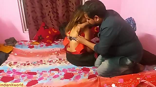 Indian paying caller fucks hot sexy whoremaster at her home&excl; clear hindi audio